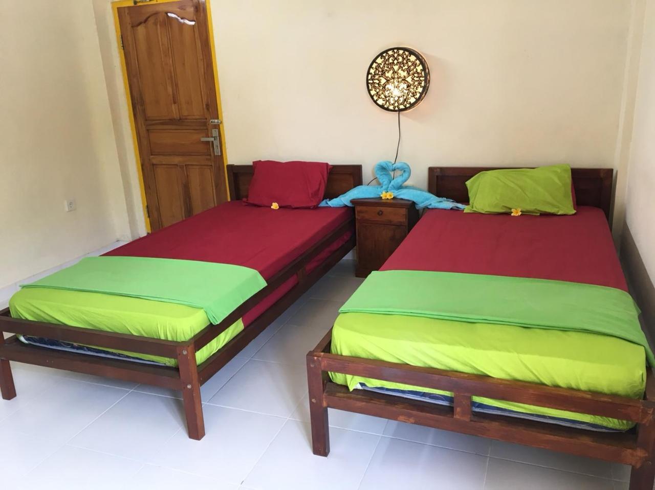 Repag Wayan Canggu Hostel Kuta  Luaran gambar
